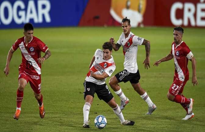 Apuestas River Plate vs Argentinos Jrs: Pronóstico y tips Libertadores