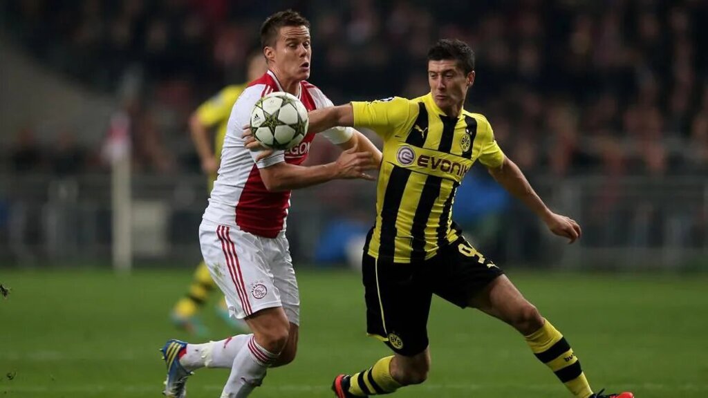 Apuestas Ajax vs Dortmund: Pronóstico y cuotas 19-10-2021