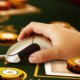 ¿Playcity Apuestas tiene casino en vivo online?