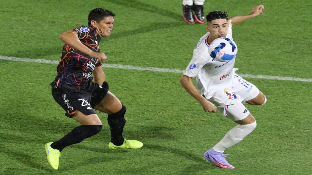 Pronóstico Guaireña vs Nacional ⚽ Apuestas Primera División Paraguay 2022
